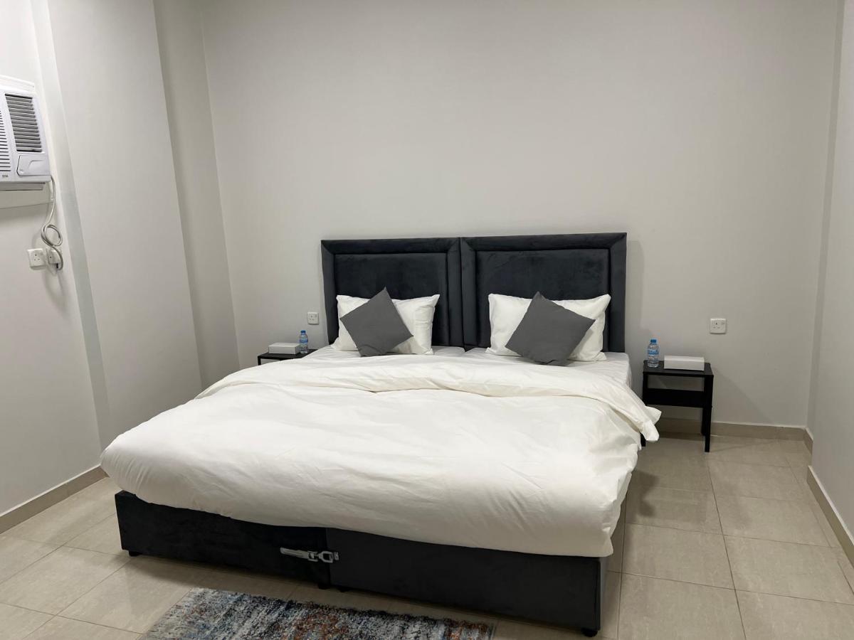 Smart Apartments - Yanbu Bagian luar foto