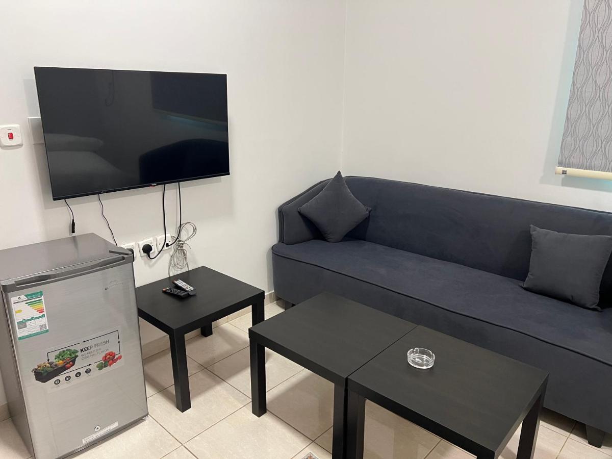 Smart Apartments - Yanbu Bagian luar foto